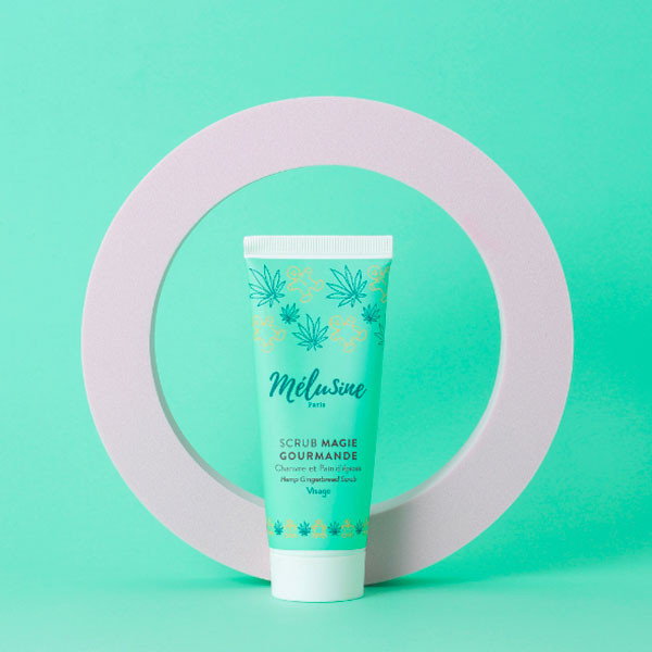 box cosmopolitan routine essentiels gommage visage melusine