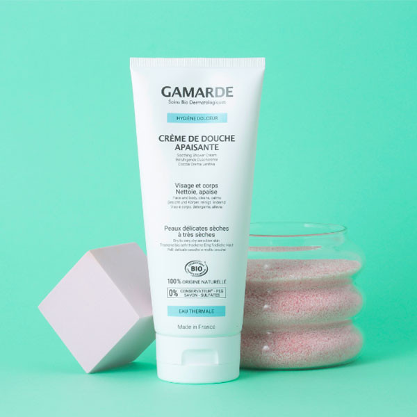 box cosmopolitan routine essentiels creme de douche apaisante gamarde