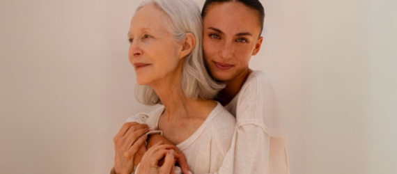 Anti-âge : 6 astuces de grand-mère pour prévenir le vieillissement cutané